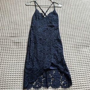 Lulu’s blue lace dress